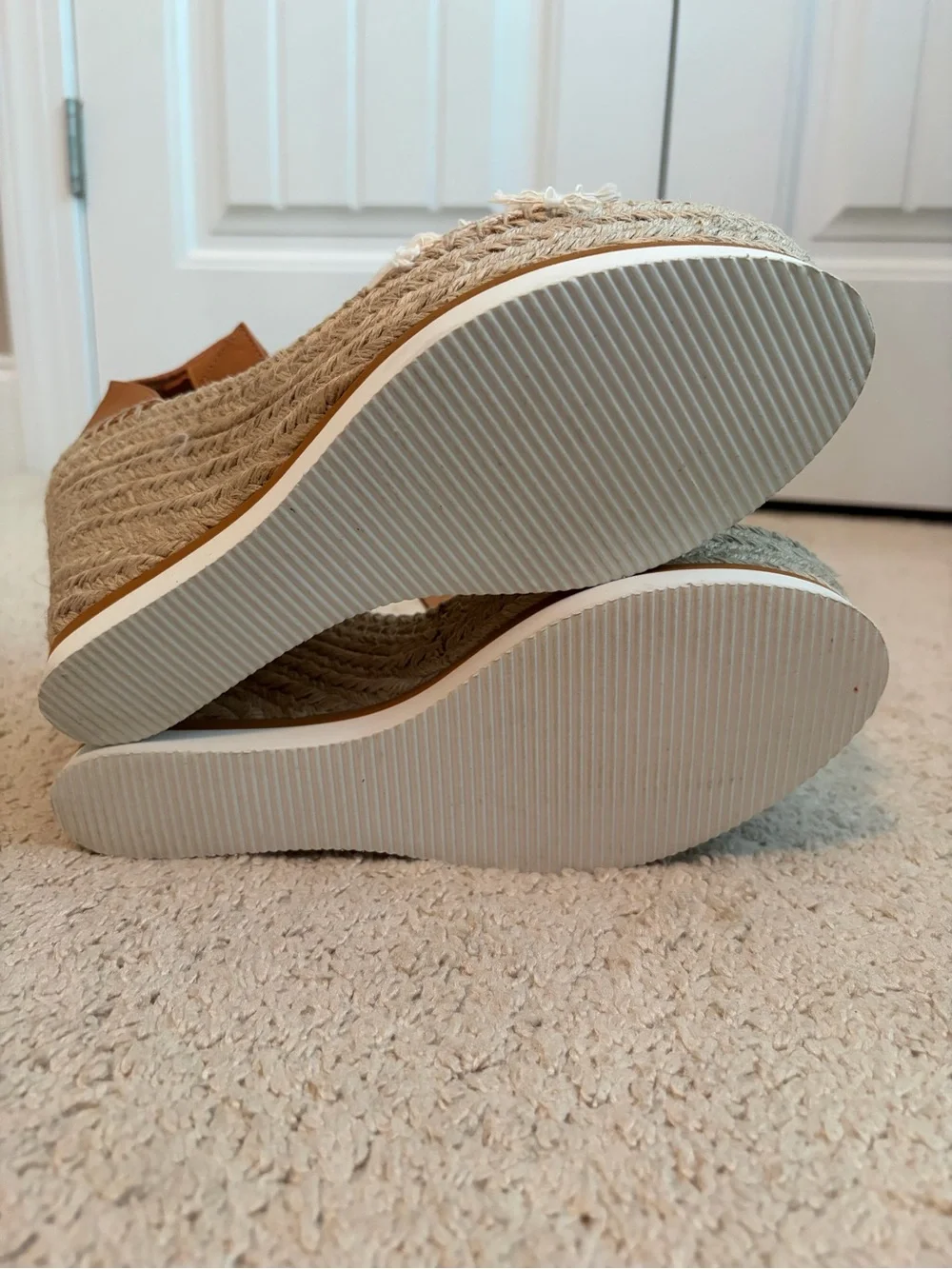 See By Chloe Glyn Frayed Wedge Sandals Espadrilles Natural Size 42 US 11 / 11.5‎